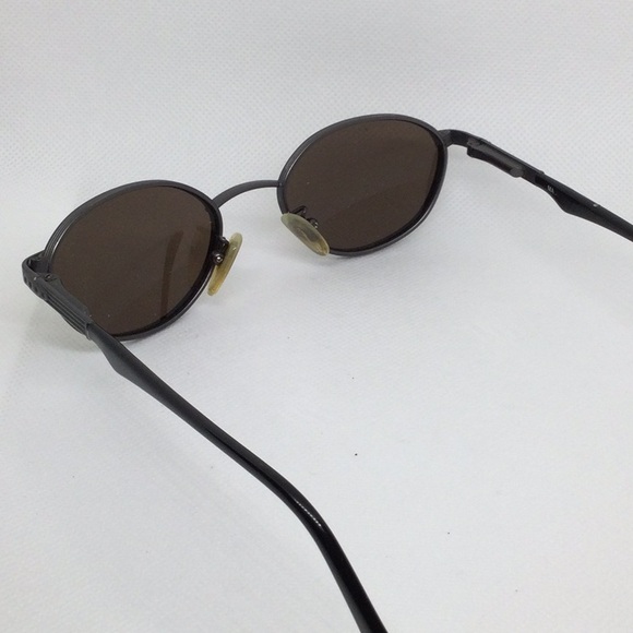 Vintage Maui Jim Sunglasses (Men’s) - Gold Lenses - Picture 2 of 5